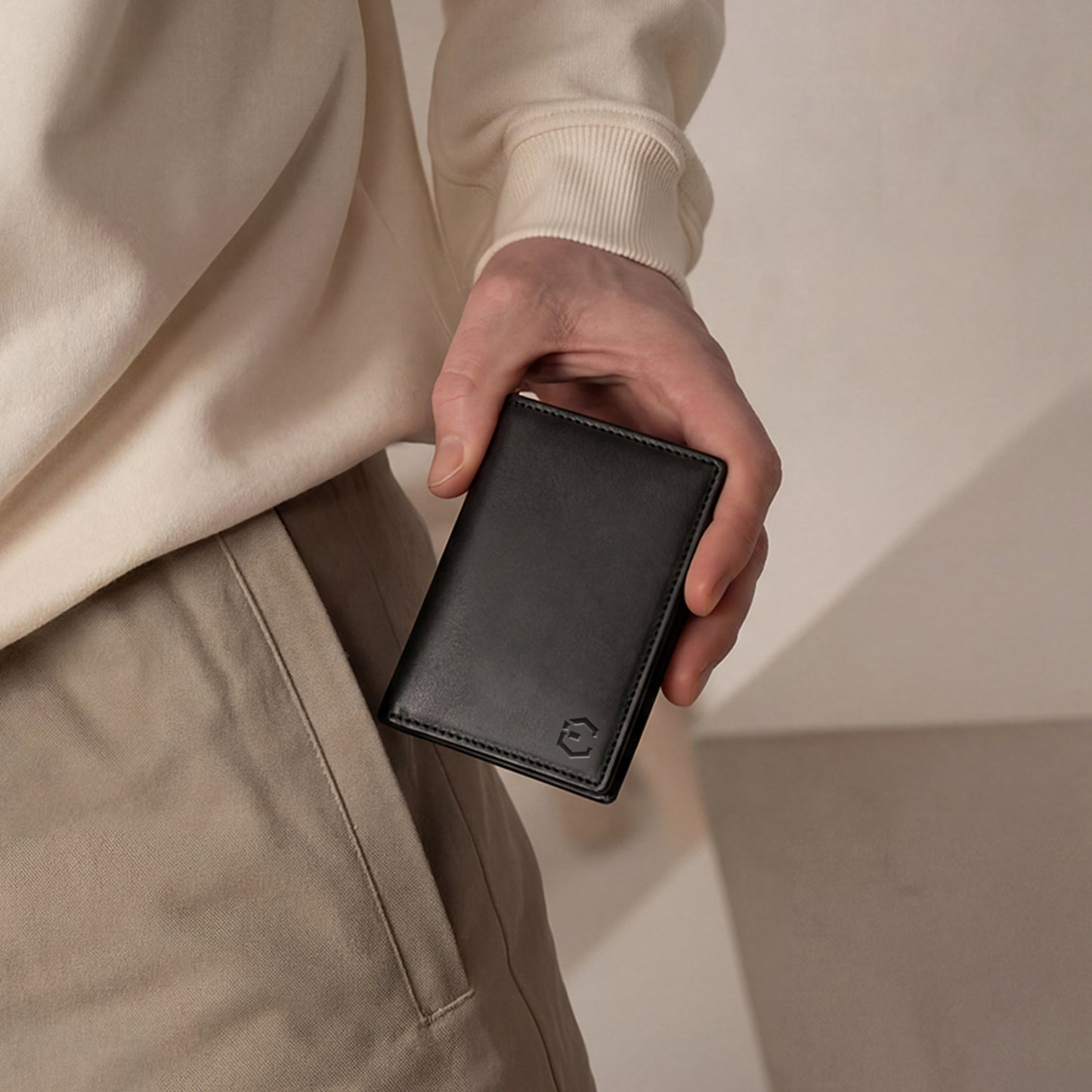 Classic Leather Aston Card Holder