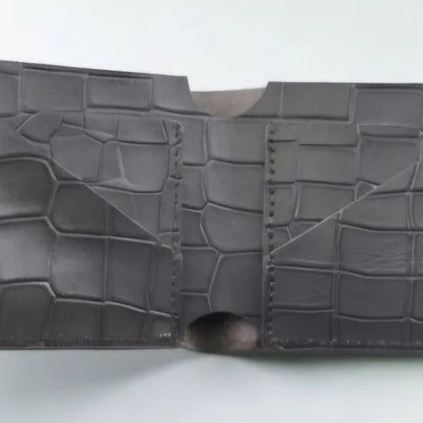 Grey Croco Pattern Genuine Leather V-Cut Bifold Snap Closure Gloss Aniline Finish Multi-Compartment Storage Wallet For Men