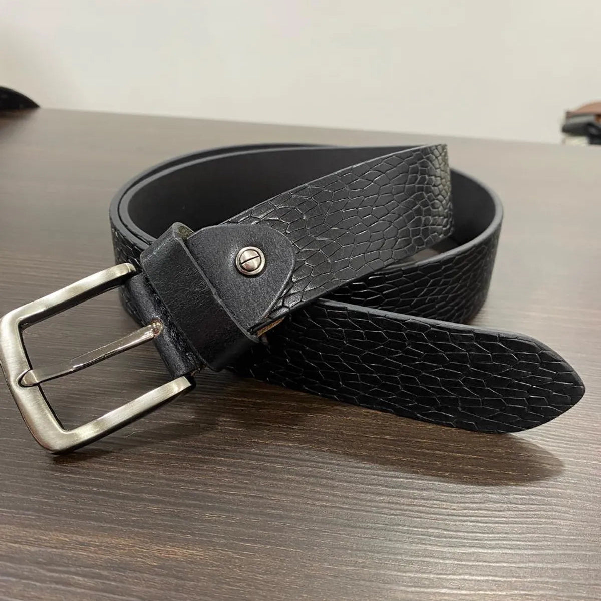 Black Genuine Leather Men's Belt | Premium Textured Formal & Casual Belt with Metal Buckle | Adjustable Trim-to-Fit Leather Belt for Men